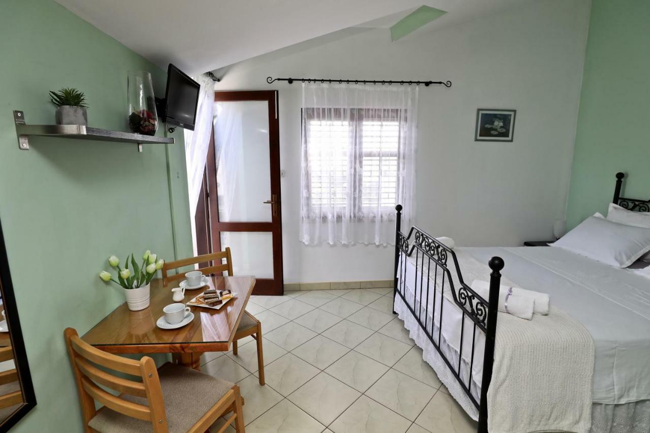 Apartments Ida Sucuraj Ngoại thất bức ảnh